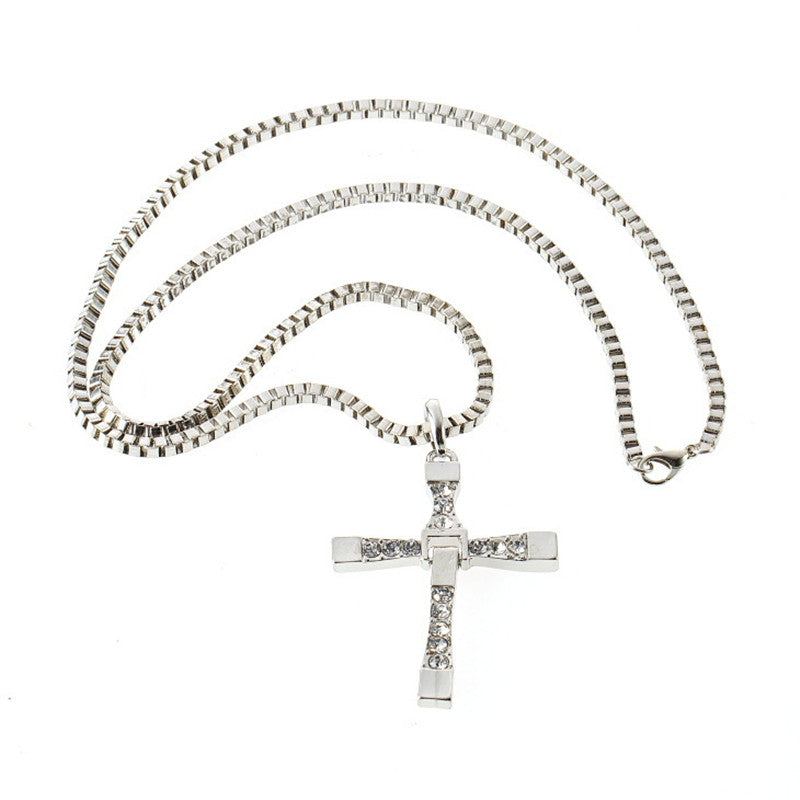 R3ceived Classic Cross Necklace - R3ceived