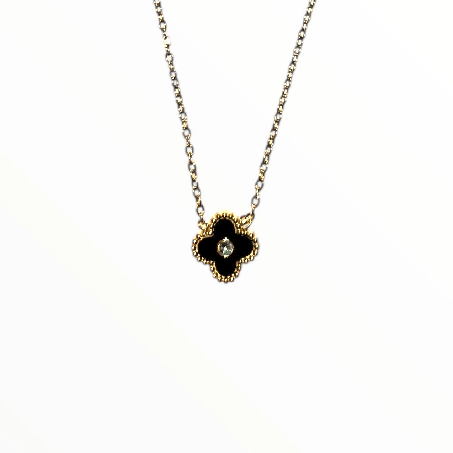 R3CEIVED Clover Diamond Necklace – Black Edition
