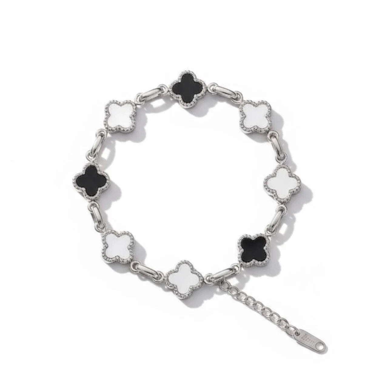 R3CEIVED — Silver Clover Bracelet