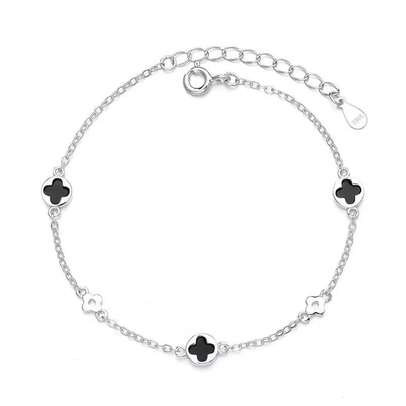 Lucky Five Clover Bracelet – Silver / Black 🍀