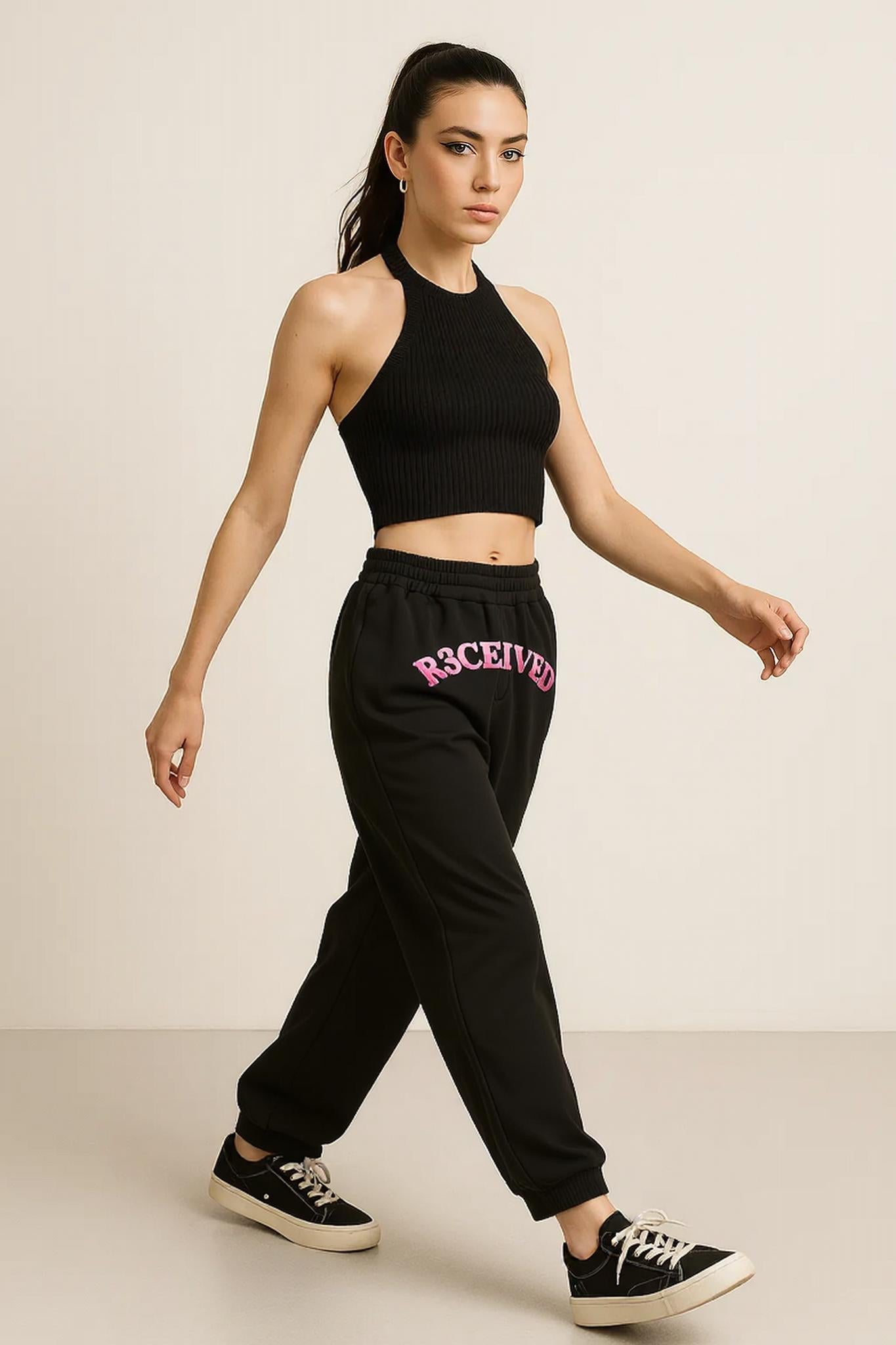 R3CEIVED Essence Sweatpants - 380 GSM oversized fit pink