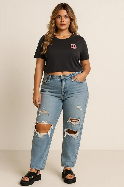 Ladies Minimal Essential – Fashion Members Club Cropped Tee | R3CEIVED