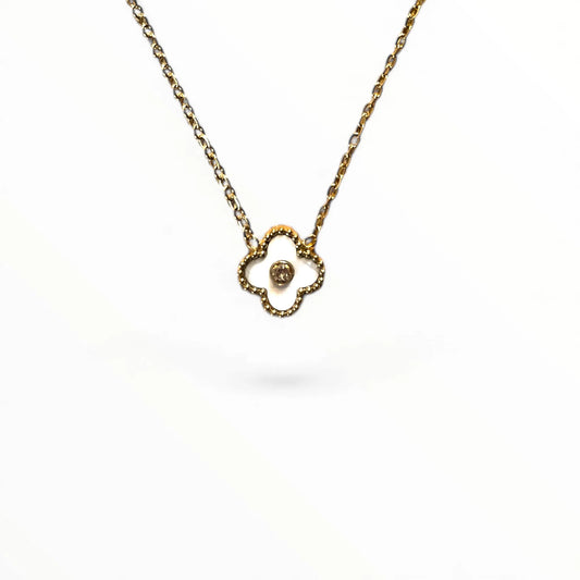 R3CEIVED Clover Diamond Necklace – White Edition