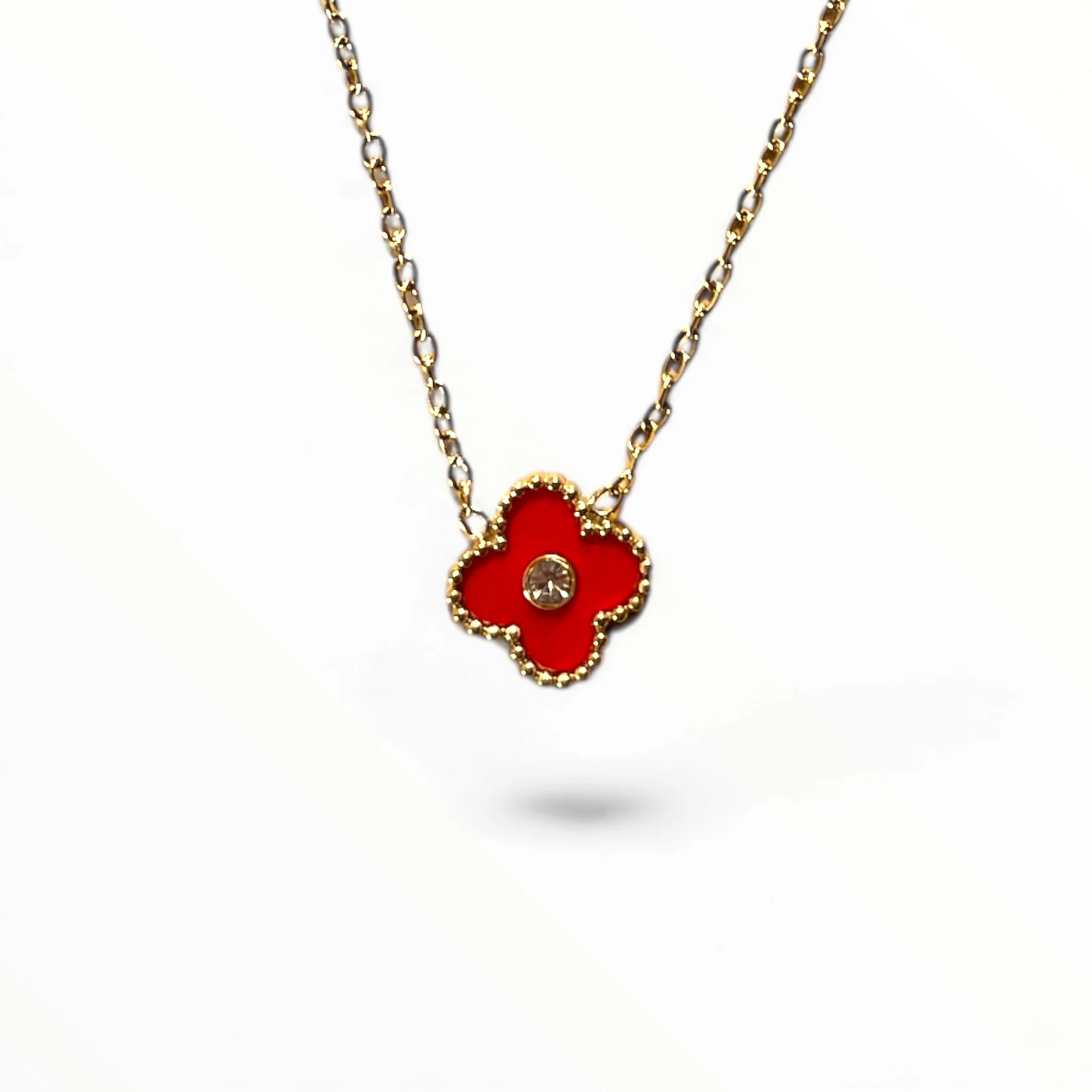 R3CEIVED lucky Clover Diamond Necklace – Red Edition