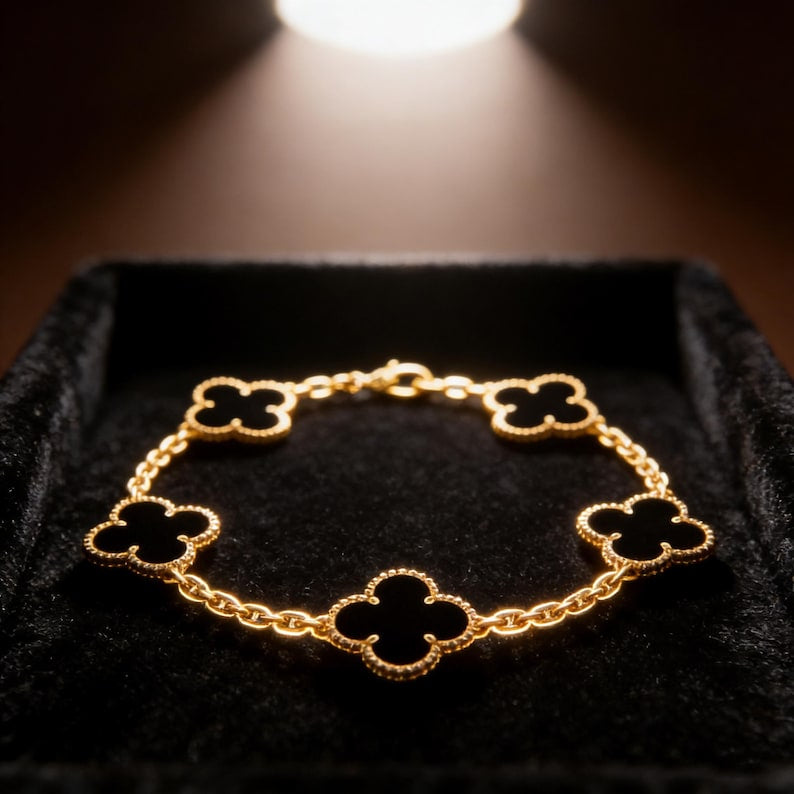 ONTVANGEN 1-Klaver Armband – Goud Zwarte Editie (18K Verguld)