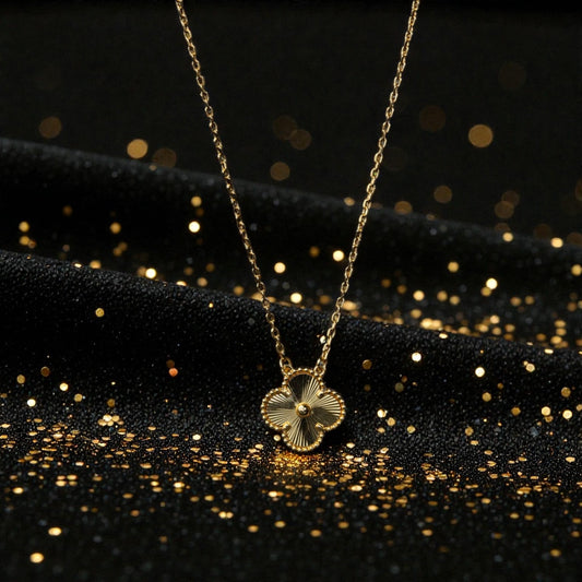 R3CEIVED Golden Clover Necklace – 18K Gold Plated (13mm Laser Edition)