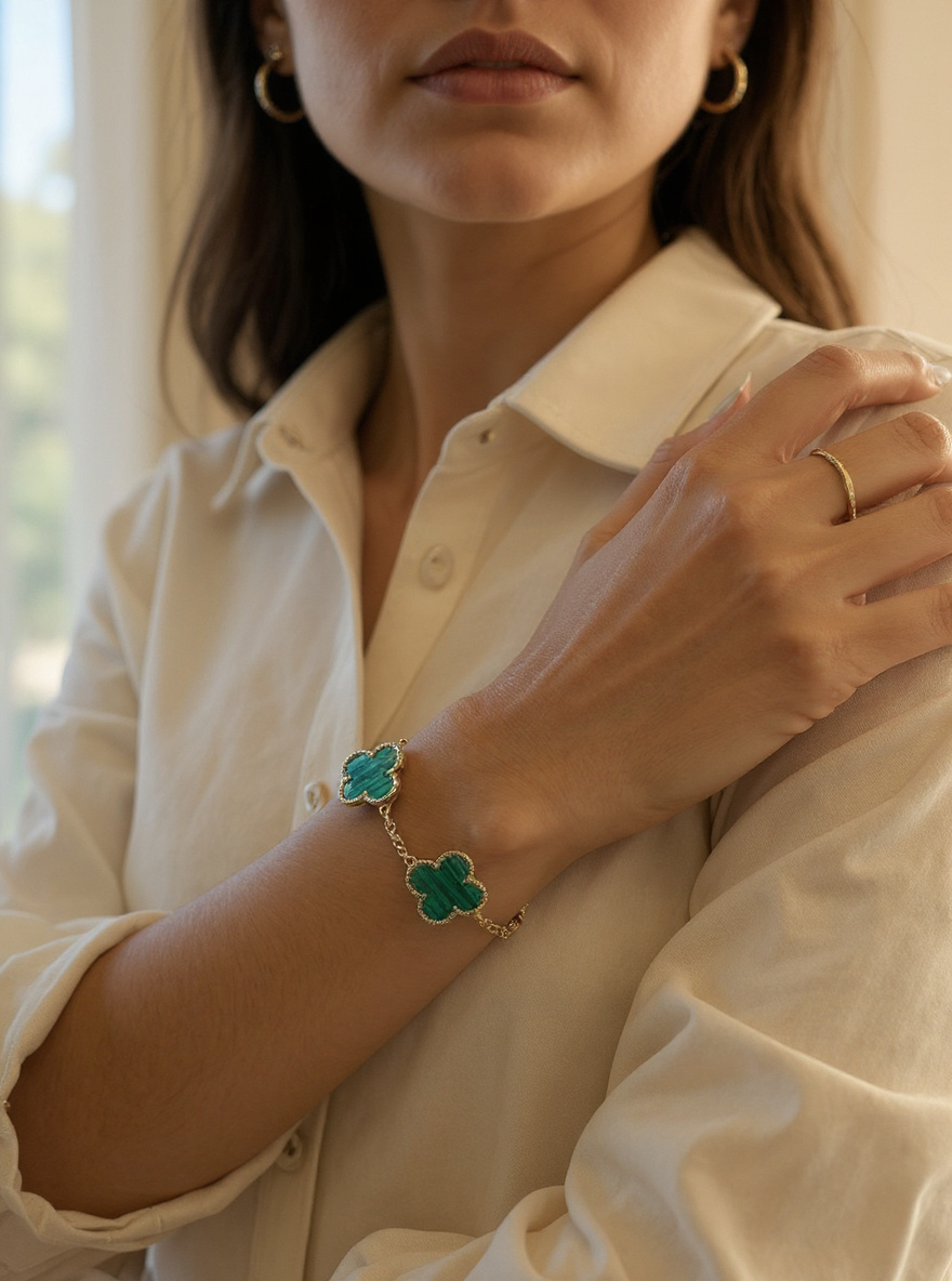 R3CEIVED lucky Clover Bracelet – Silver Green Edition (Stainless Steel)