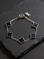 R3CEIVED Lucky Klavertje Armband – Zilver Zwart Editie (Roestvrij staal)